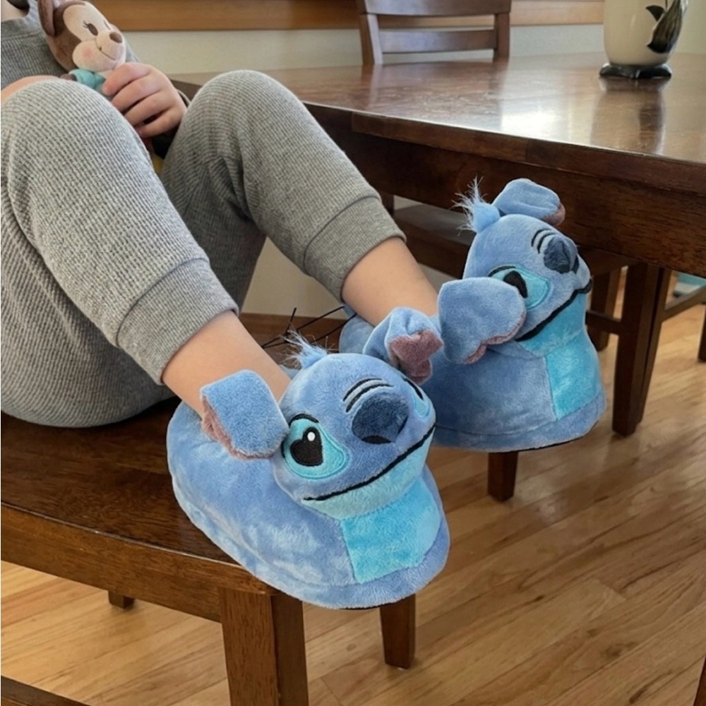 Stitch Kids Slippers Ears Move as the Child Walks, Size 9/10